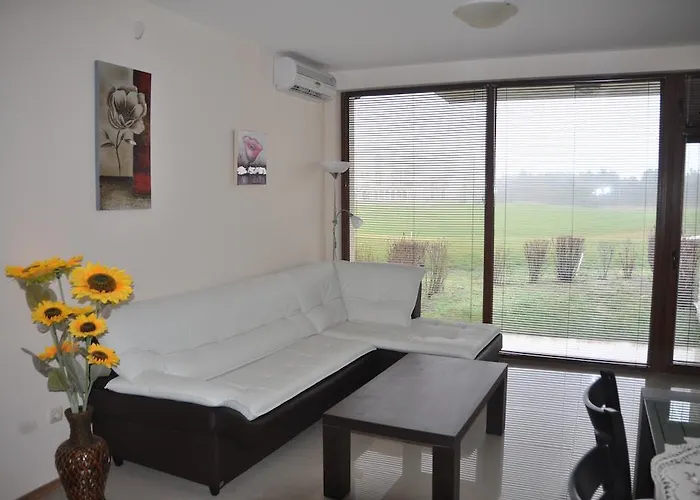 Lighthouse Golf Complex&villas *