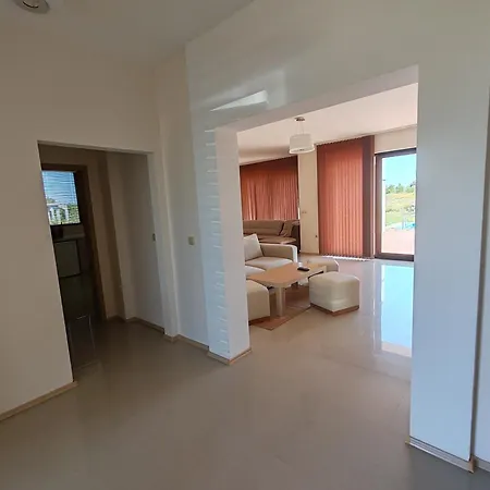 Lighthouse Golf Complex&villas * Balçık